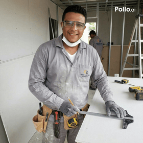 alt="Marido de aluguel realizando troca de chuveiro em Curitiba" alt="Eletricista residencial em Curitiba" alt="Troca de torneira em Curitiba" alt="Montagem de móveis em Curitiba"